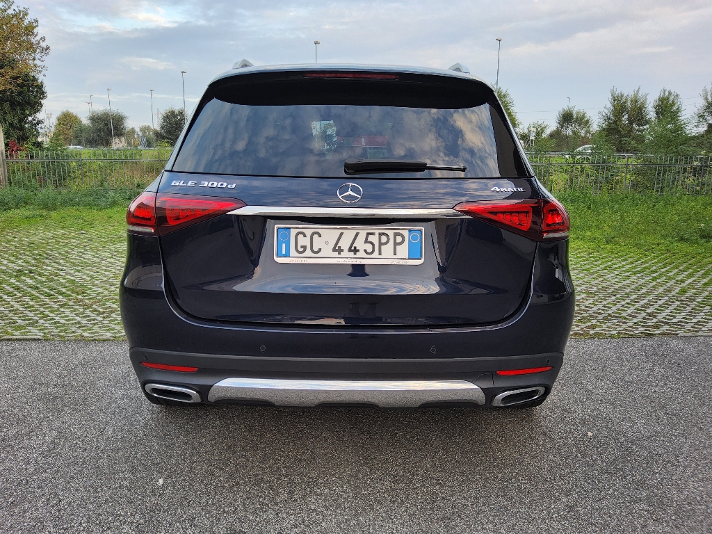 MERCEDES GLE          (V167) GLE 300 d 4Matic Sport - 3