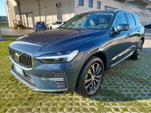 VOLVO XC60 (2017-->) XC60 T6 Recharge Plug-in Hybrid AWD Inscription